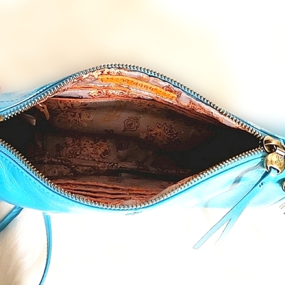 NWT HOBO 'Topaz' Turquoise Leather Crossbody Bag with Wanderlust Lining - Picture 2 of 8